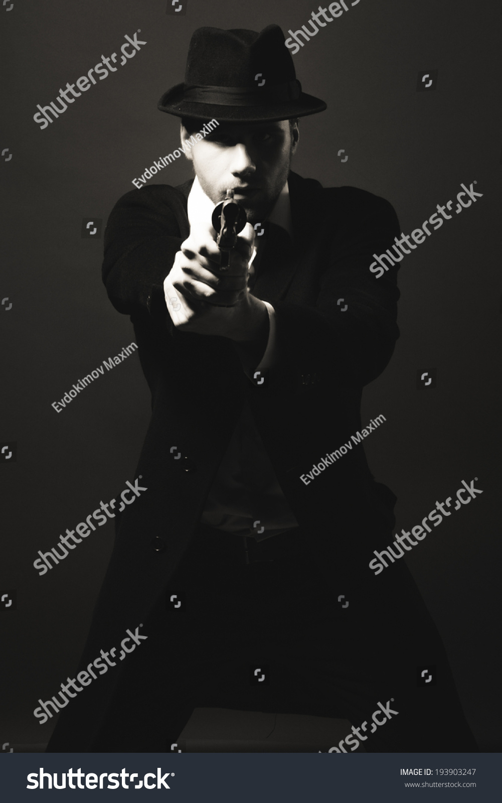 Midnight Gangster Vintage Look Midnight Killer Stock Photo 193903247 ...