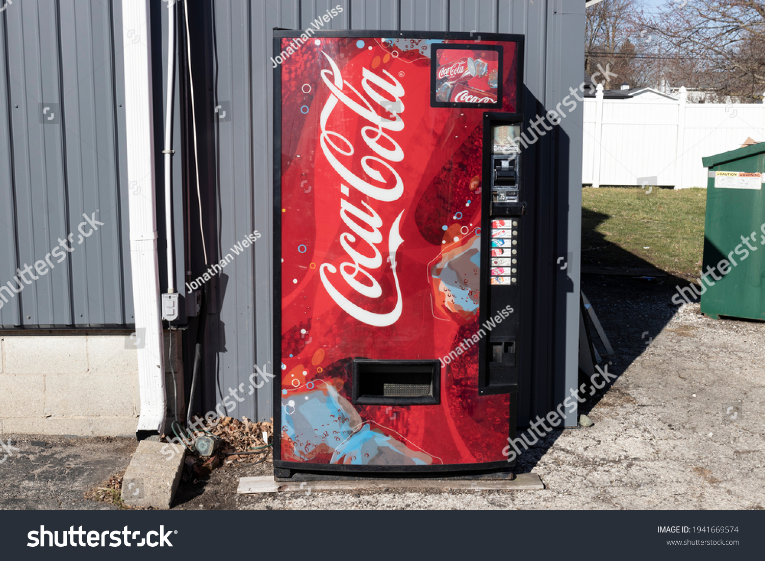 cola vending machine price