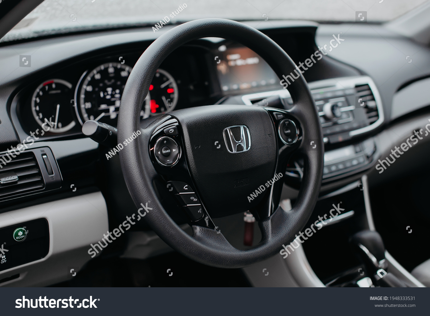 Honda Accord Steering Wheel Logo Stock Photo Shutterstock