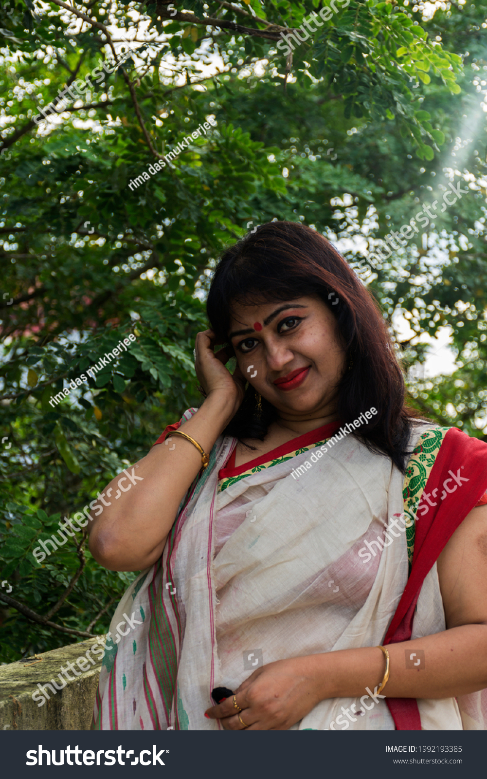 Beautiful Bengali Female Model Traditional Bengali Stock Photo ...