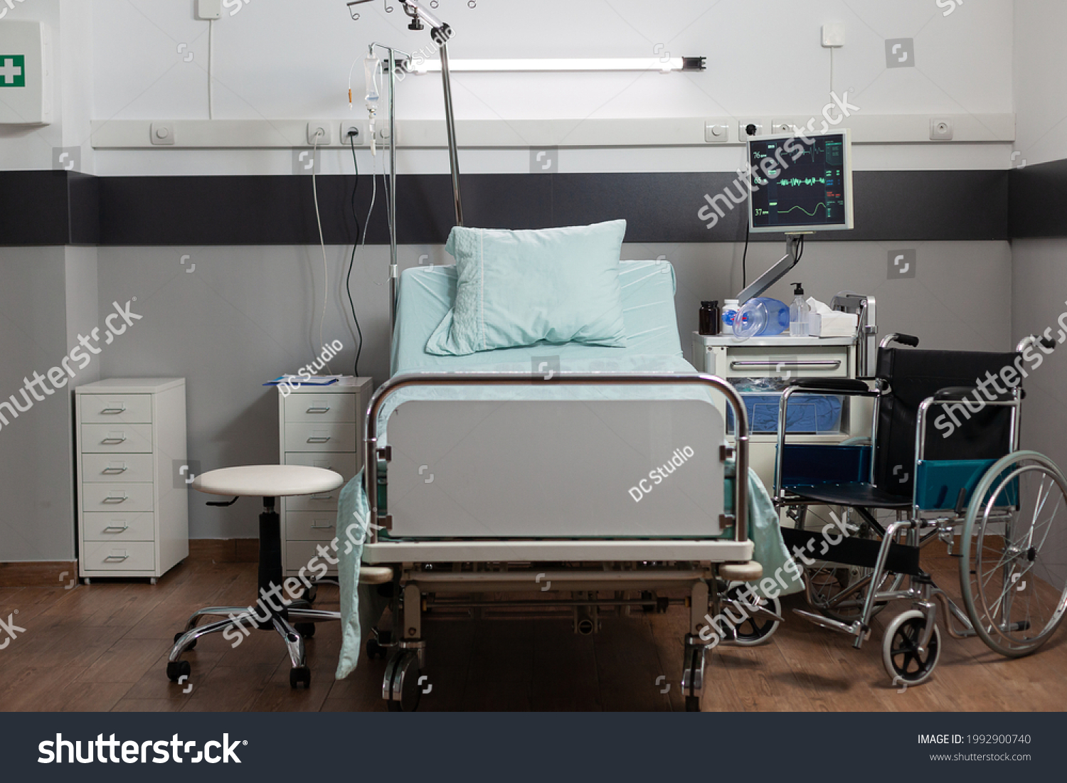 Empty Hospital Room Nobody Having Single Stock Photo 1992900740 ...