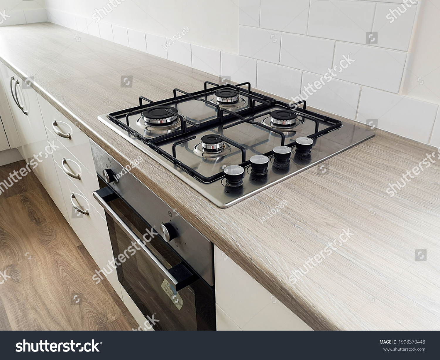 5,895 Clean hob Images, Stock Photos & Vectors | Shutterstock