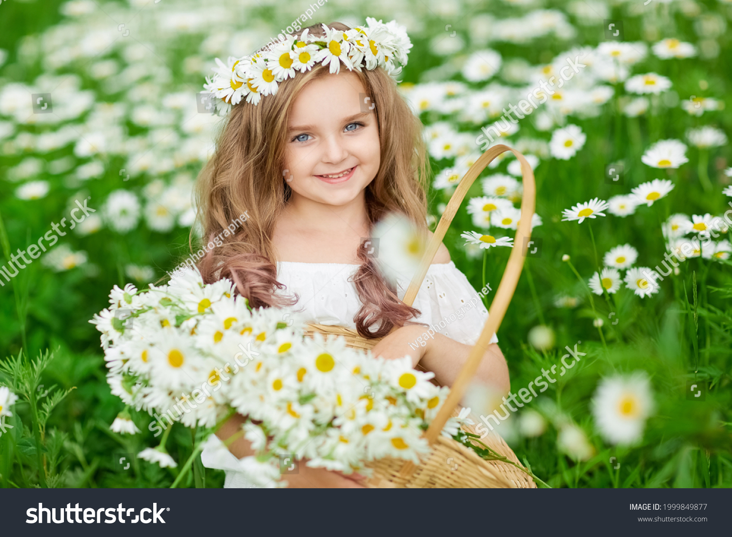 Little Girl Child Blue Eyes Blond Stock Photo 1999849877 | Shutterstock