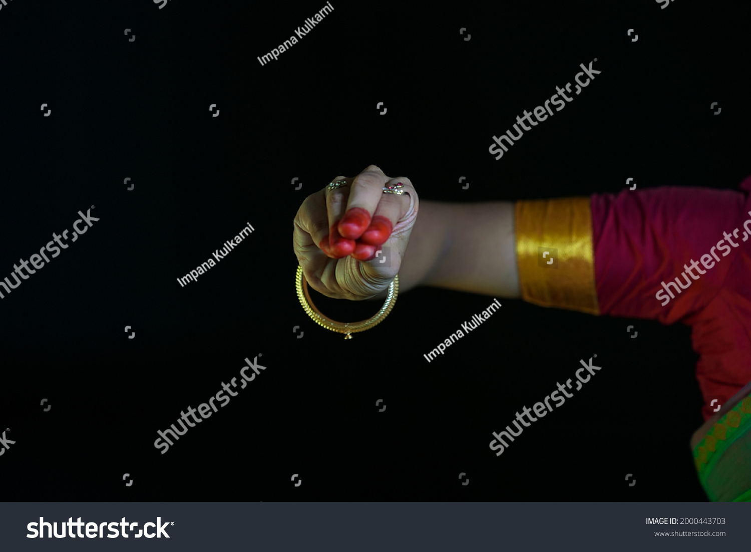 Bharatanatyam Single Hand Gesture Samdamsha Pincers Stock Photo ...