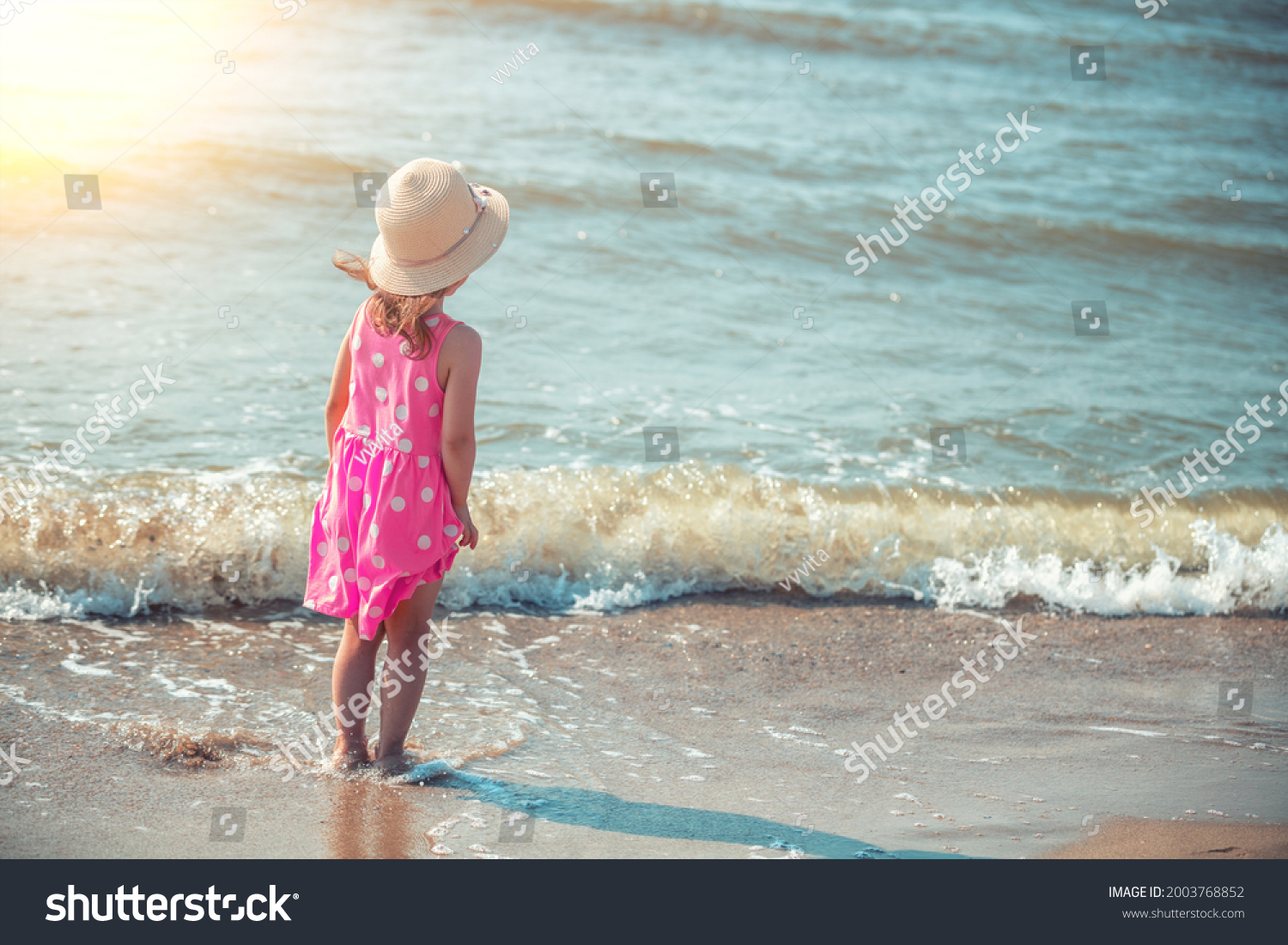 Happy Little Girl Looks Sea On Stock Photo 2003768852 | Shutterstock