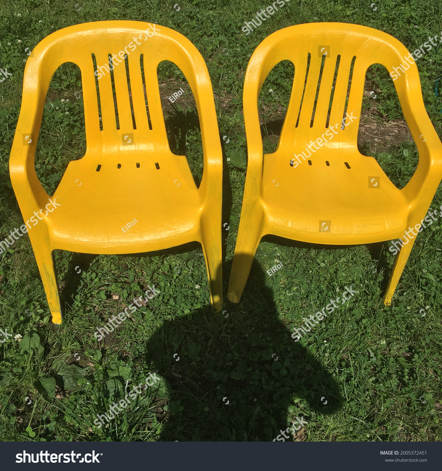 yellow plastic garden chairs