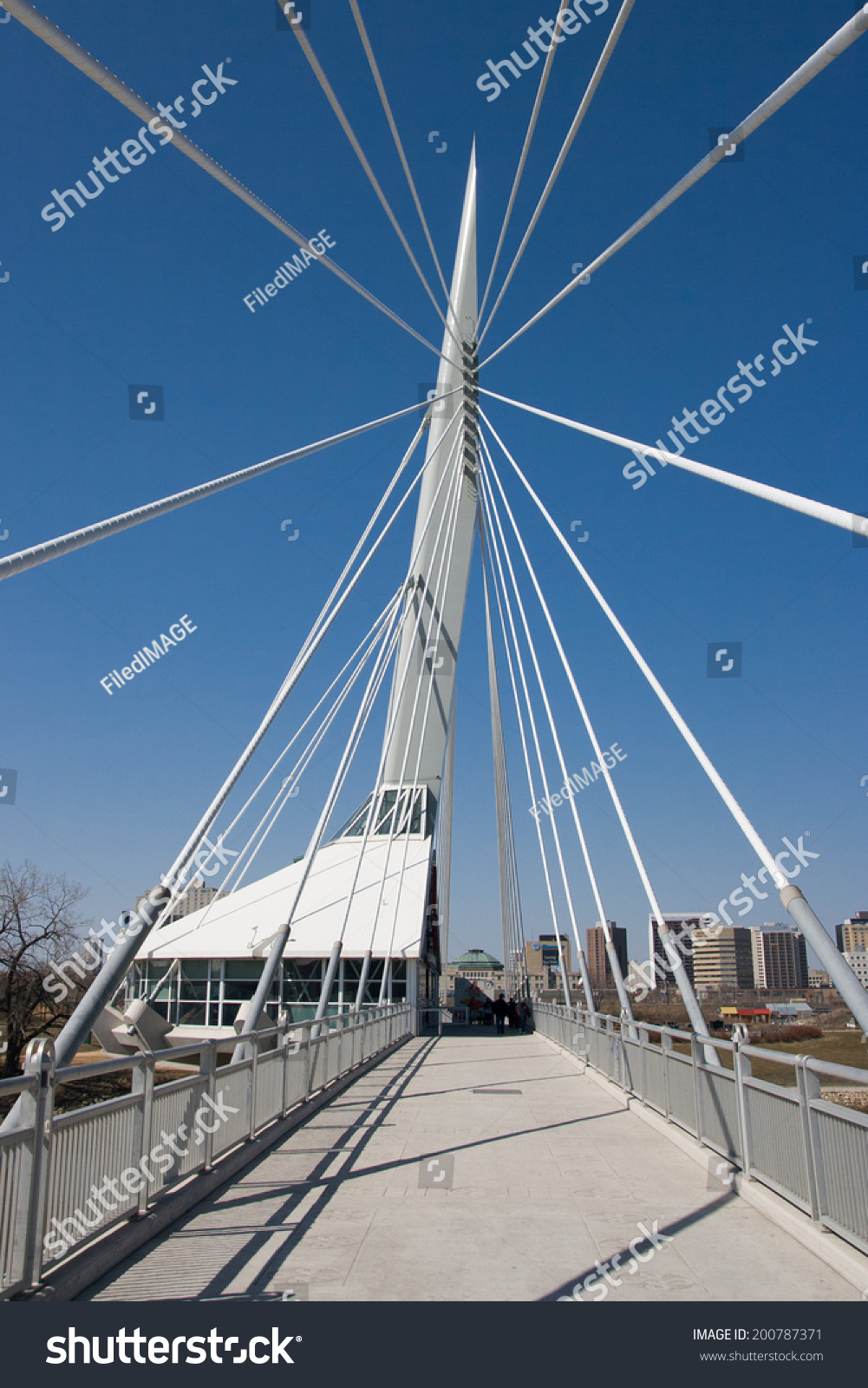 Esplanade Riel Pedestrian Bridge Across Red Stock Photo 200787371 ...