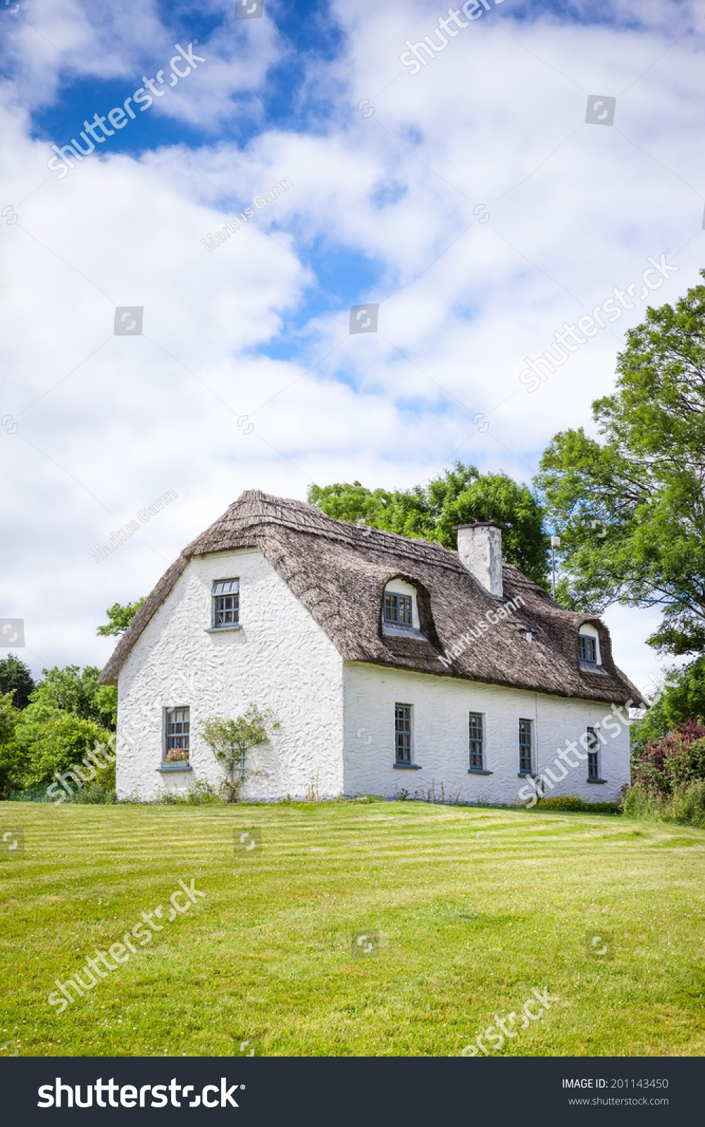 Image Thatched House Ireland Stock Photo 201143450 | Shutterstock