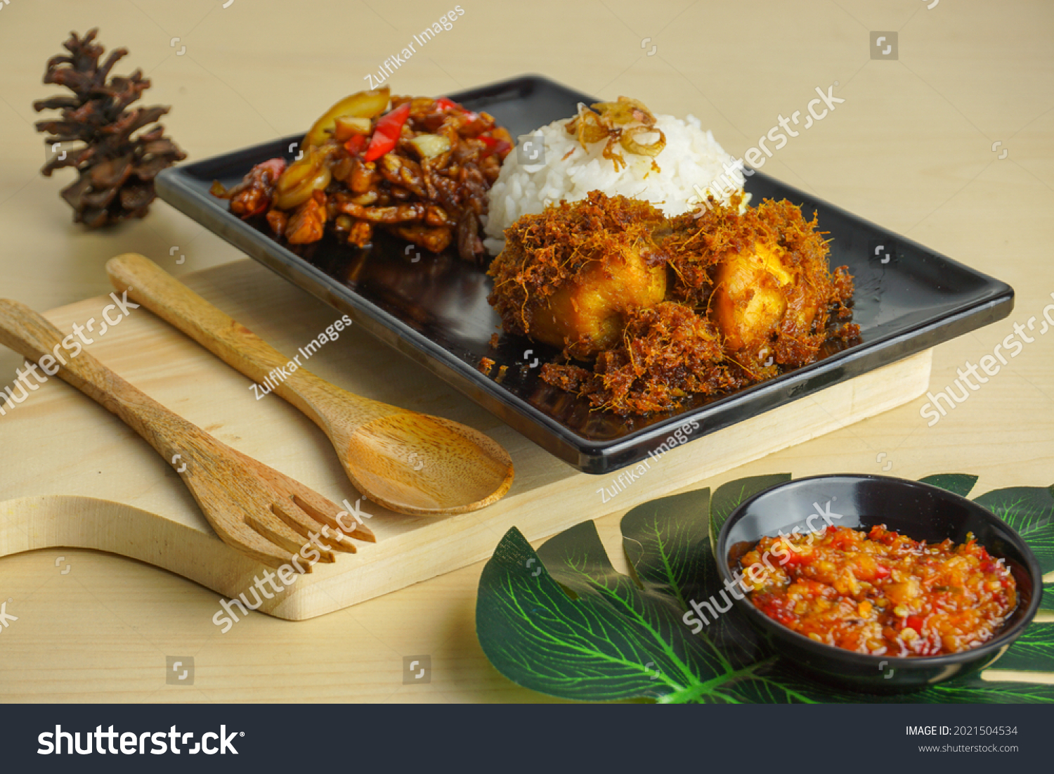 Indonesian Food Dinner Rice Fried Chicken Stock Photo 2021504534