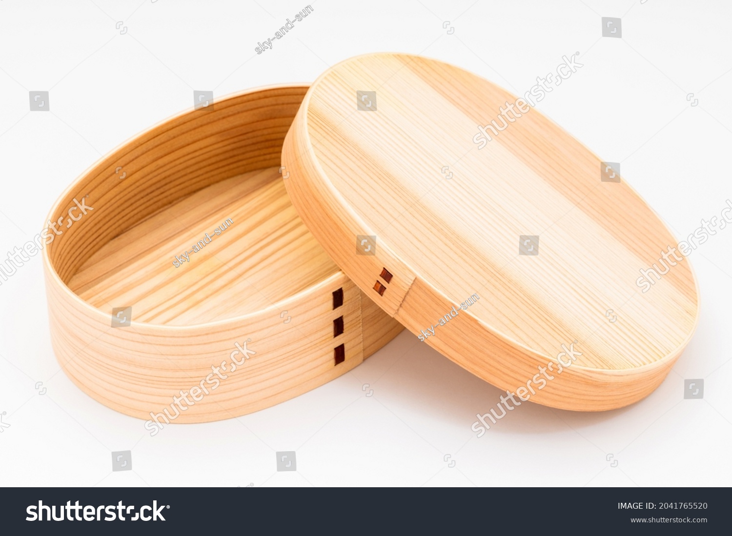 20,503 Lunch Box On Wood Images, Stock Photos & Vectors | Shutterstock