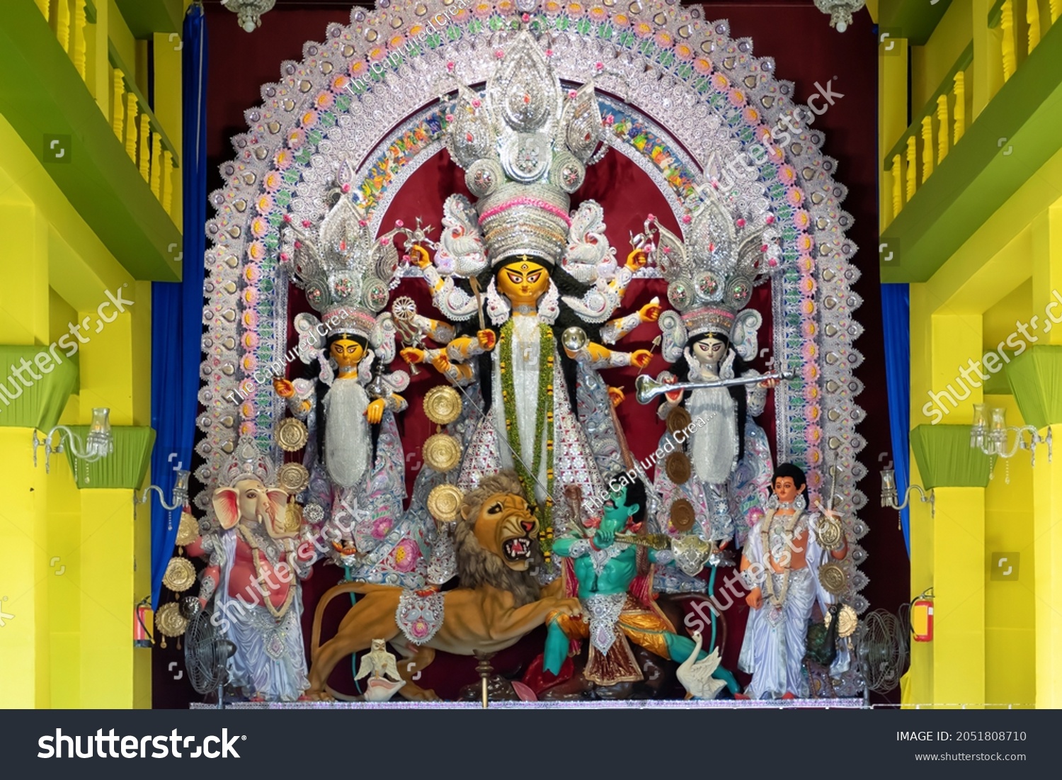 Goddess Durga Idol Decorated Puja Pandal Stock Photo 2051808710 ...