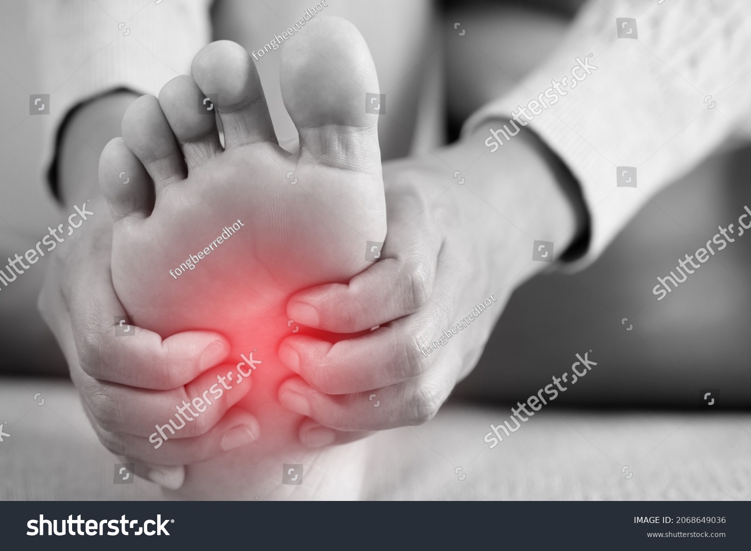 Woman Suffering Feeling Knee Pain Sitting Stock Photo 2068649036 ...