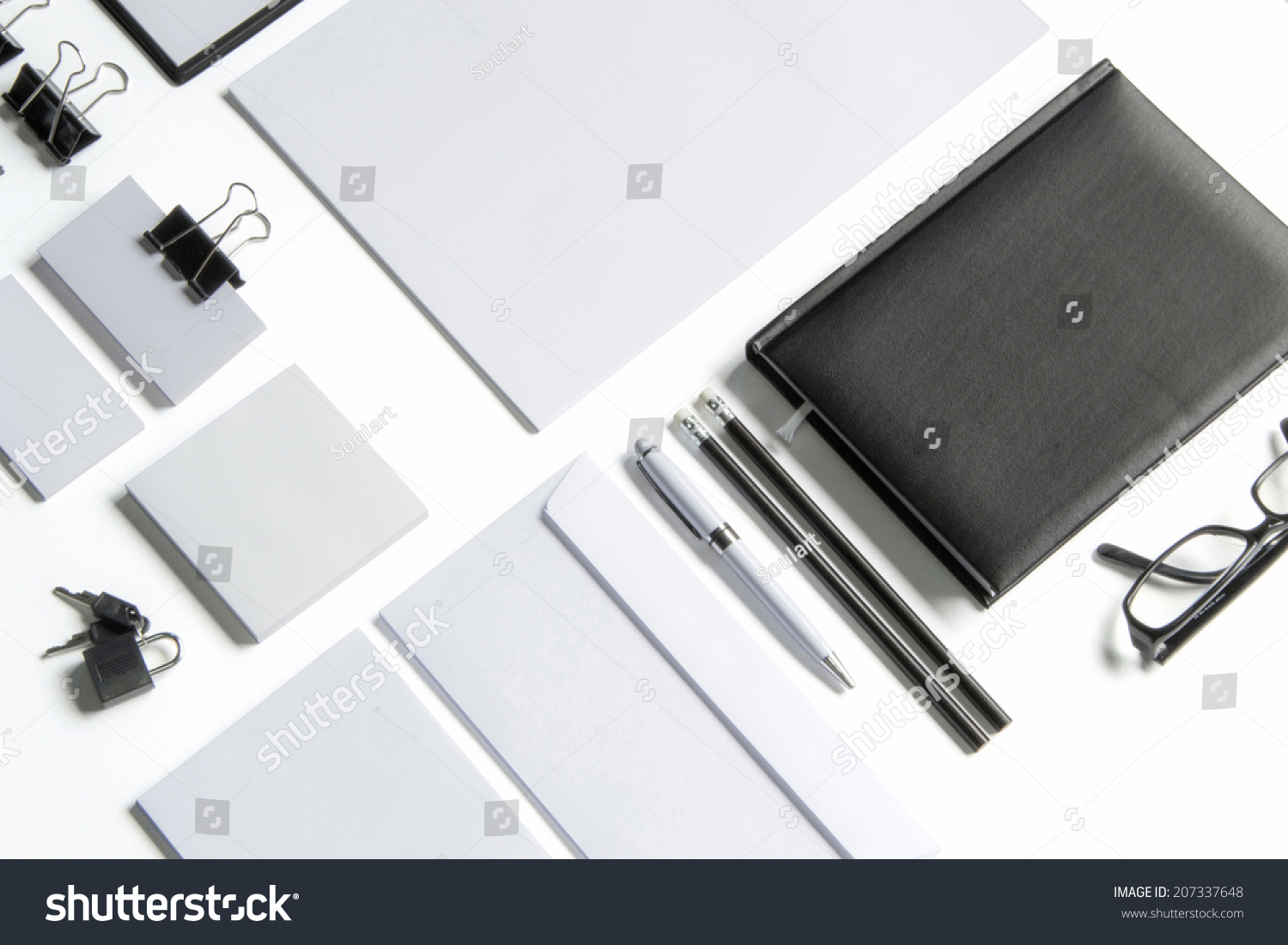 20,895 Stationery packs Images, Stock Photos & Vectors | Shutterstock