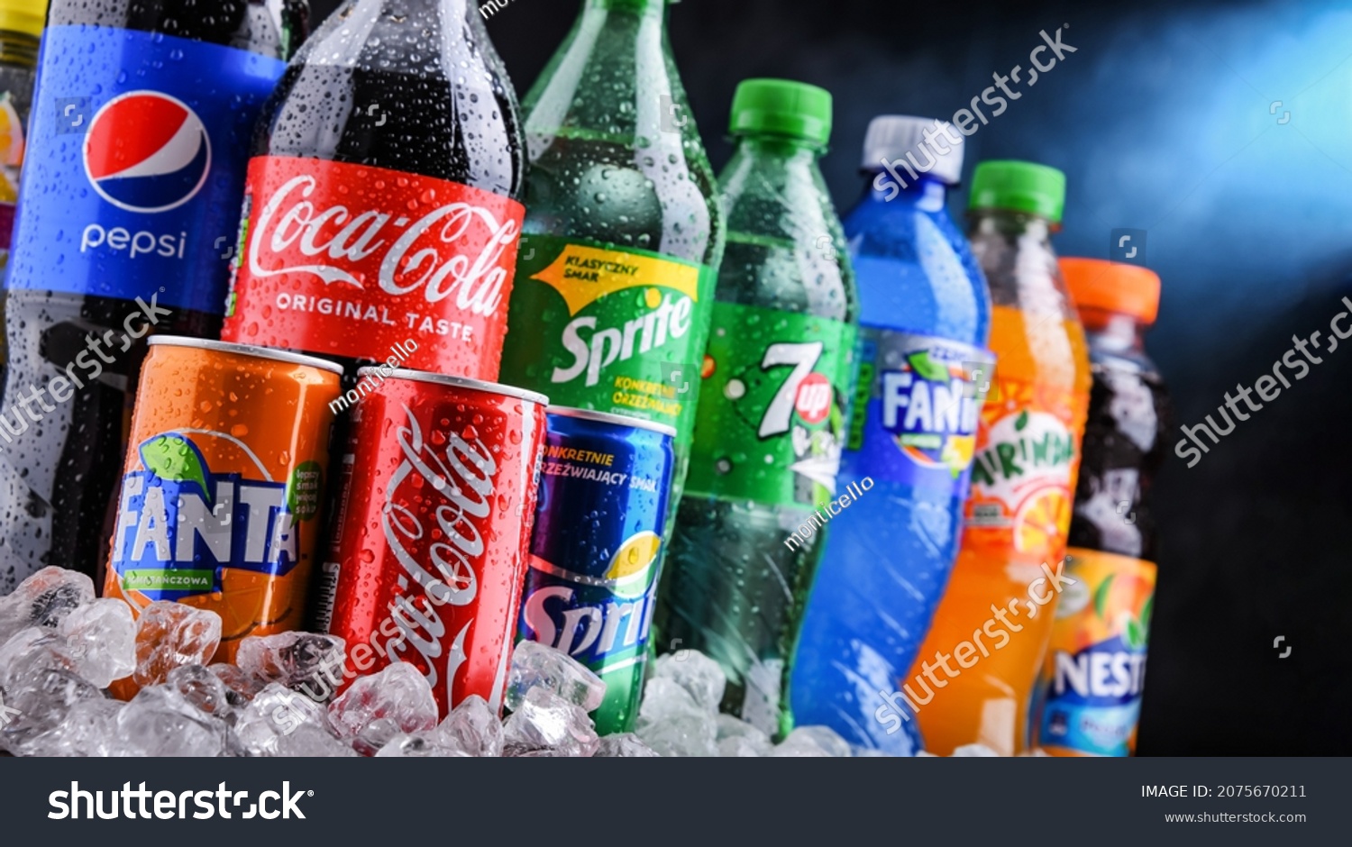 124,454 Mineral Cold Drink Images, Stock Photos & Vectors | Shutterstock