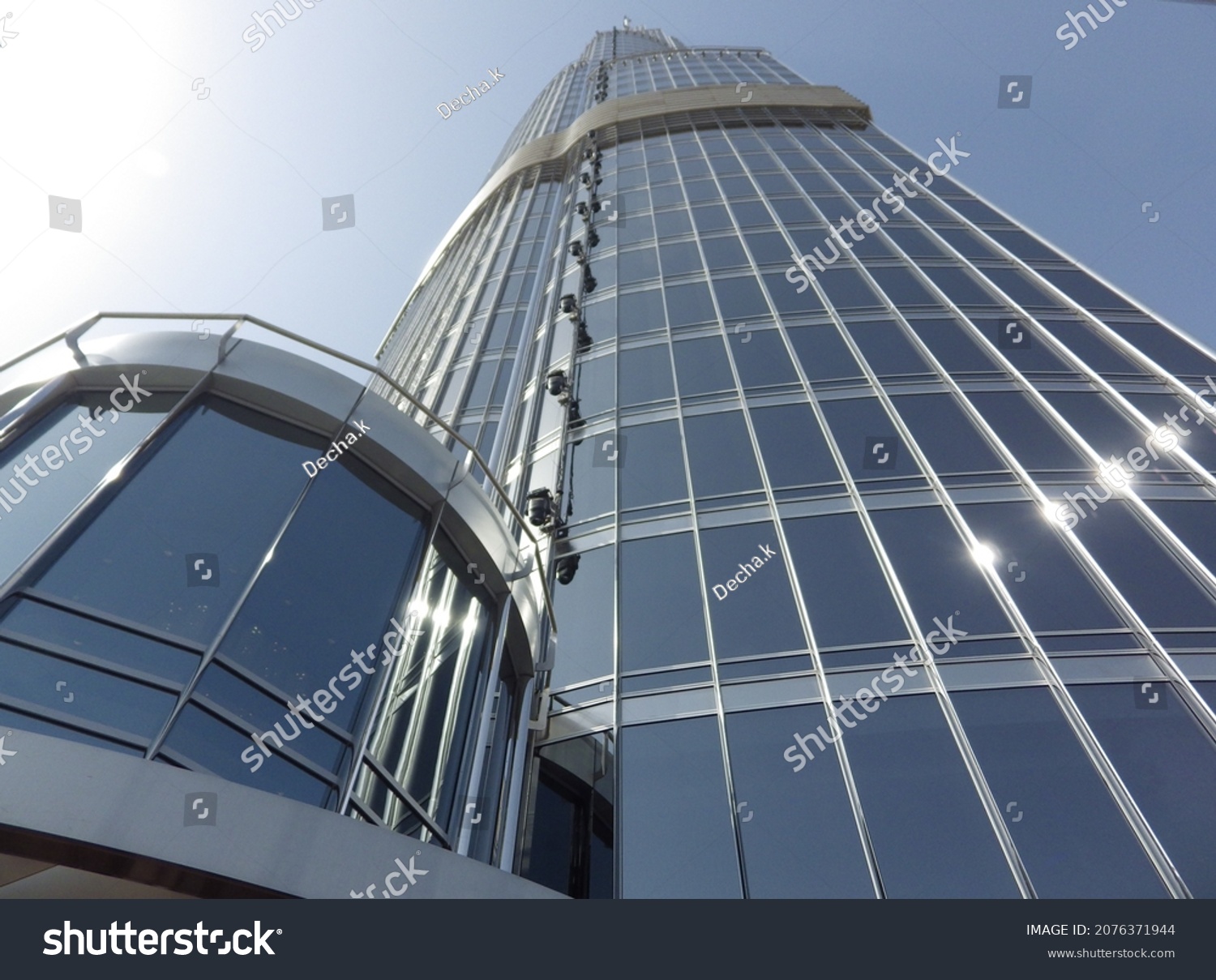 Dubai Uae March 2018 Burj Khalifa Stock Photo 2076371944 | Shutterstock