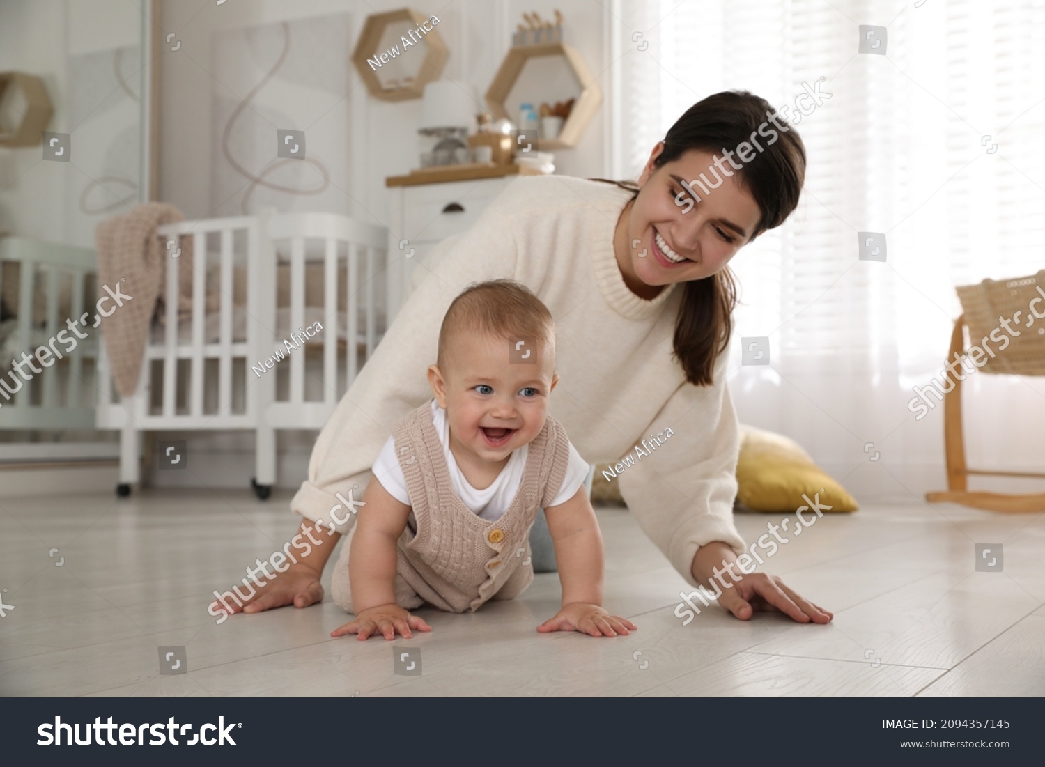 42,112 Mum And Baby Playing Images, Stock Photos & Vectors | Shutterstock