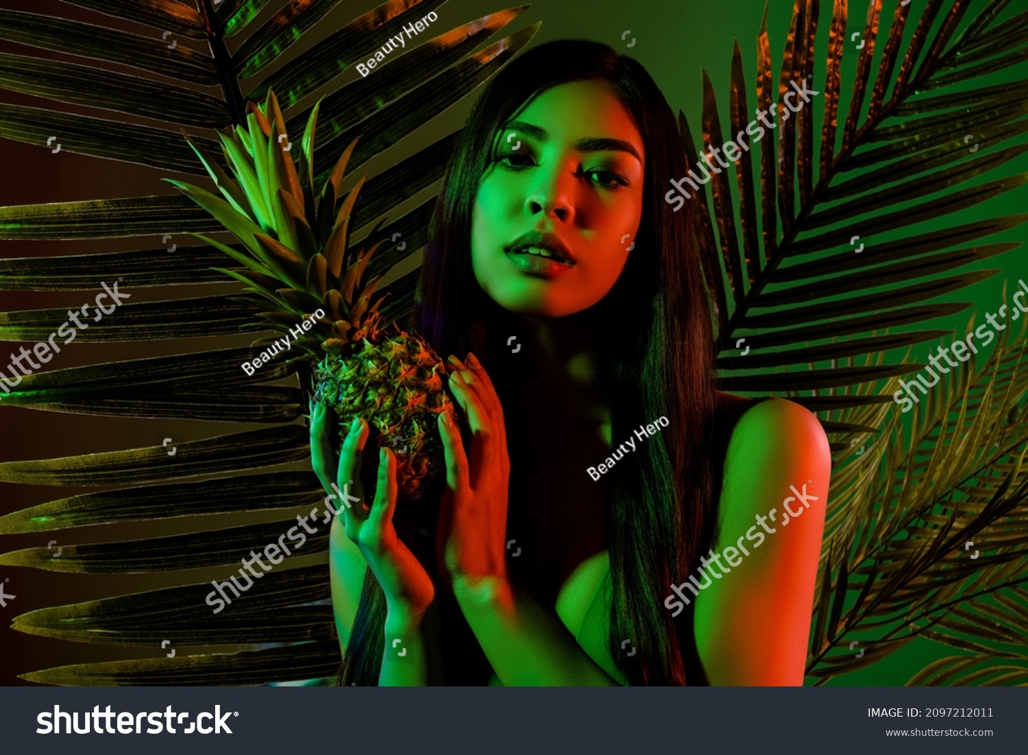Portrait Attractive Alluring Naked Girl Holding Stock Photo Shutterstock