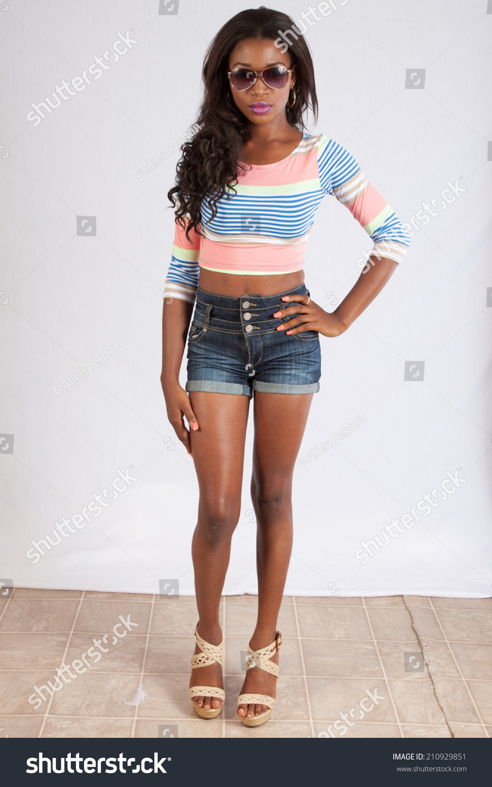 Pretty Black Woman Sunglasses Looking Camera Stock Photo 210929851 Pretty Black Woman Sunglasses Looking Camera Stock Photo 210929851