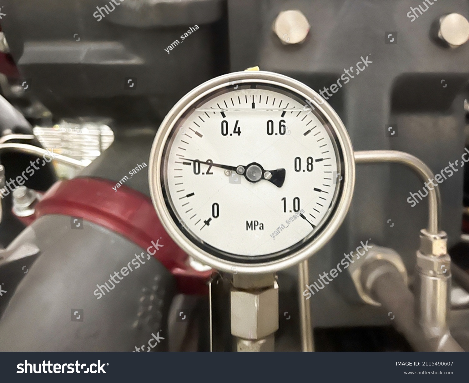 6 The Manometer Measures The Pressure Of The Confined Gas Images, Stock ...