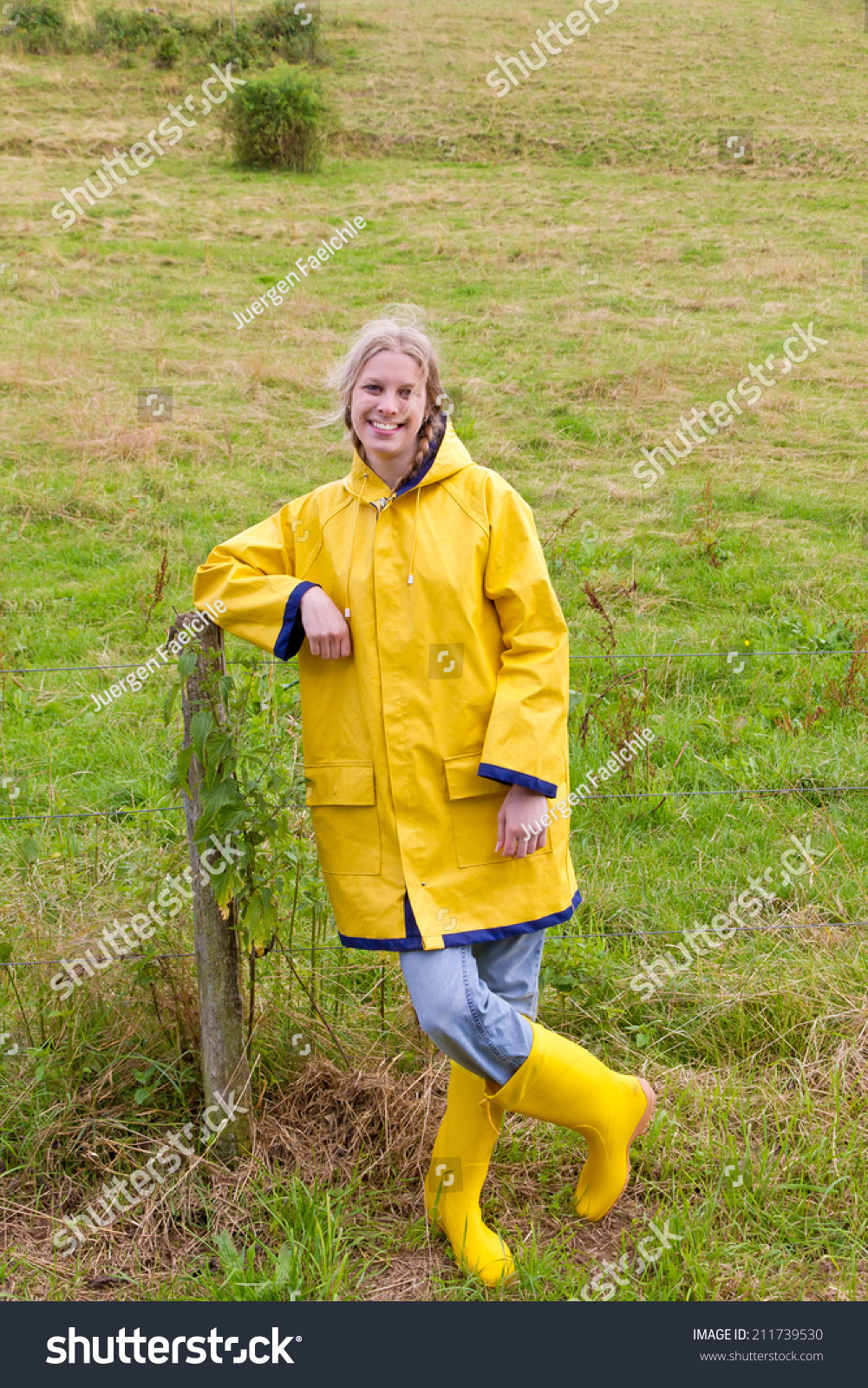 yellow raincoat boots