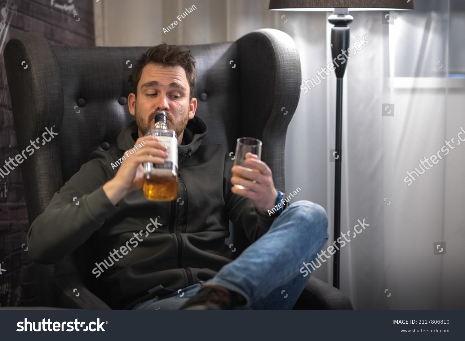 16 Whiskey jack room Images, Stock Photos & Vectors | Shutterstock