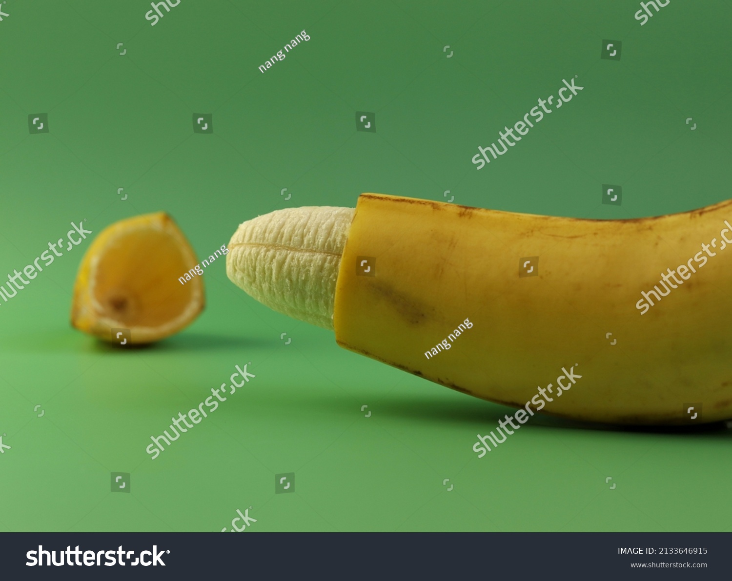 Circumcised Penis Figure Symbolized By Banana Foto Stock 2133646915 