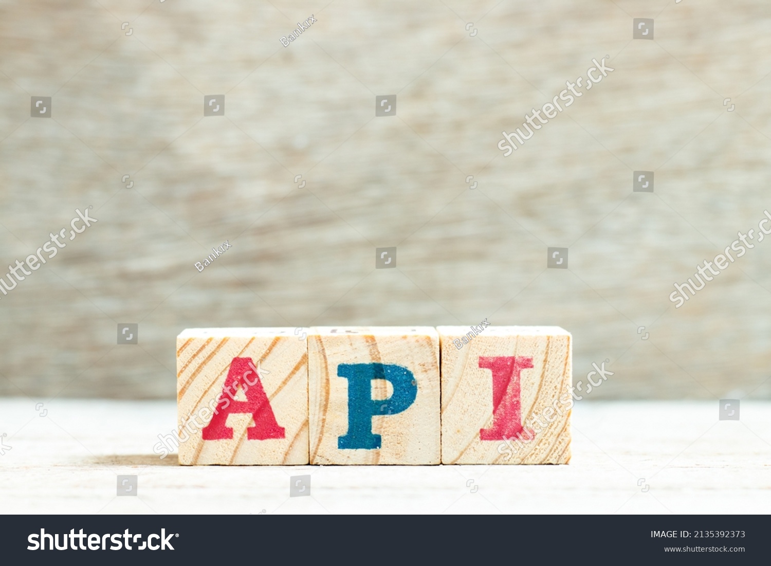 5 letter word beginning with api