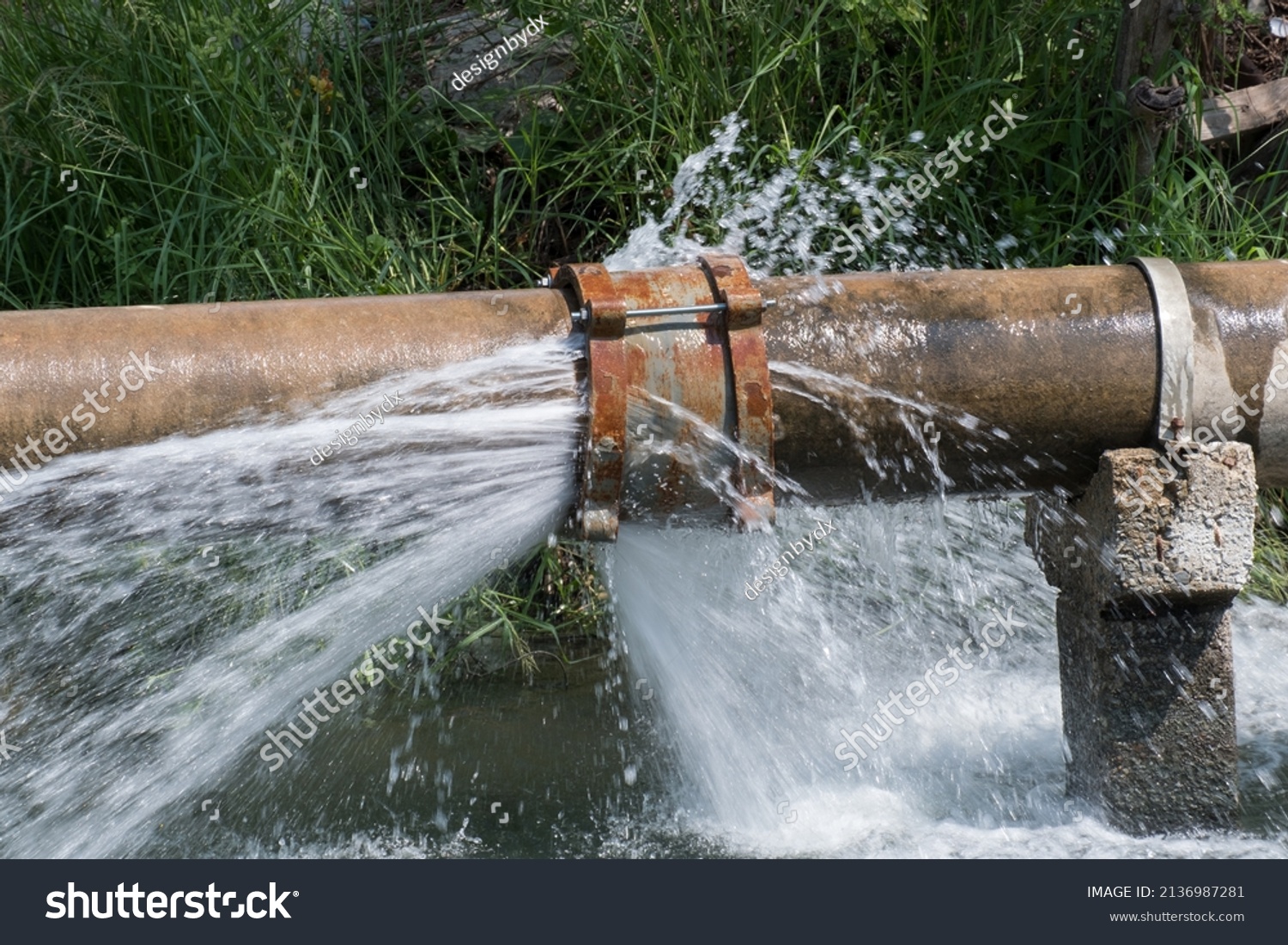 Coupling Failure Asbestos Cement Water Pipe Stock Photo 2136987281 ...