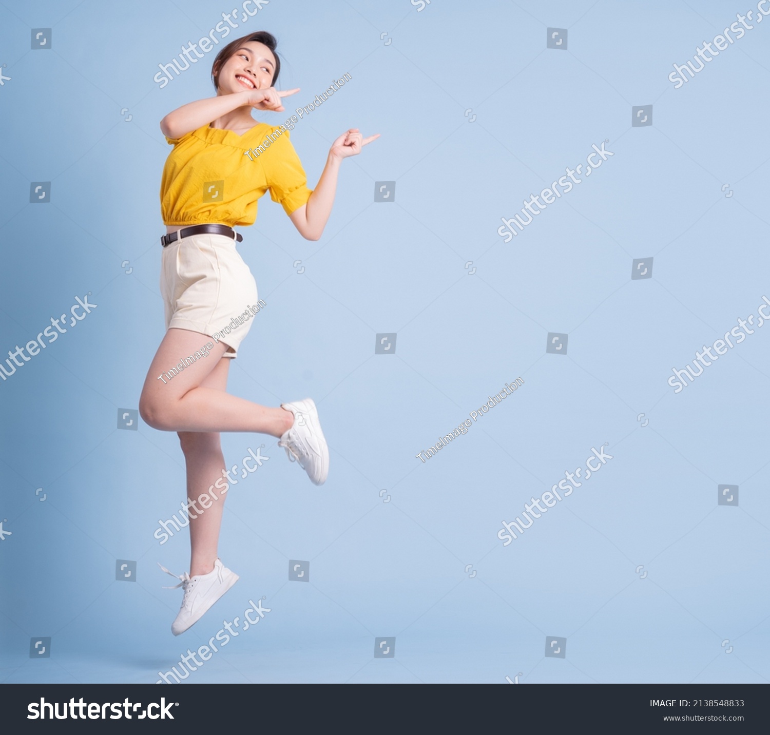 Full Length Image Young Asian Woman Stock Photo 2138548833 | Shutterstock