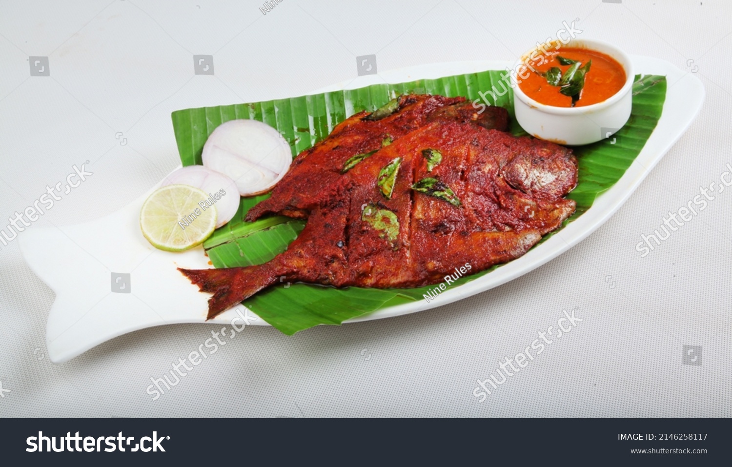 Pomfret Seafood Fish Fry Kerala Style Stock Photo 2146258117 | Shutterstock