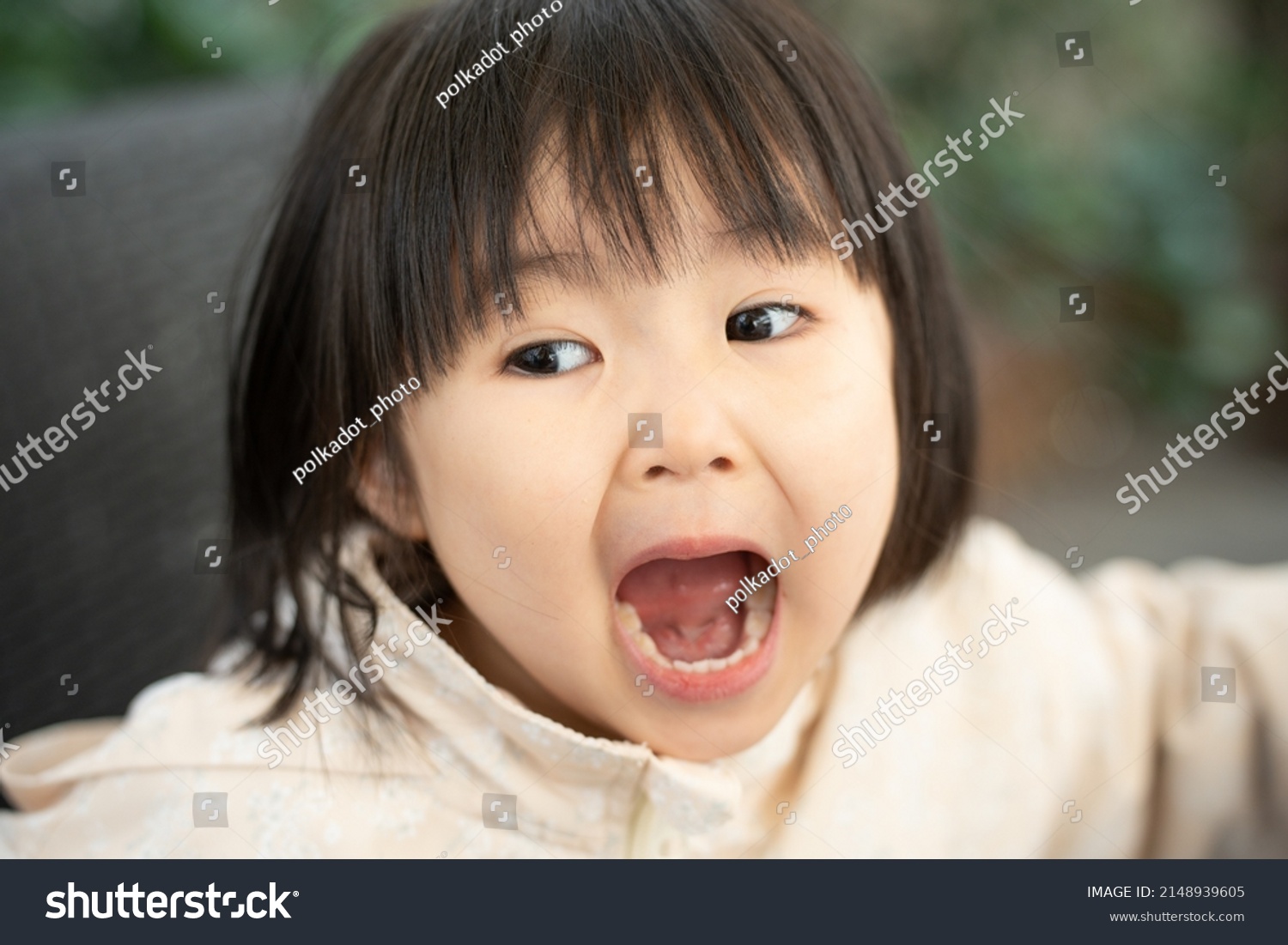 Asian Child Mouth Open Stock Photo 2148939605 | Shutterstock