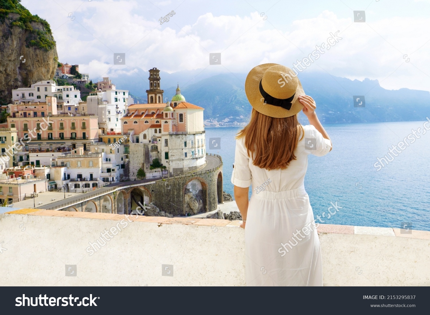 Tourism Italy Back View Young Woman Stock Photo 2153295837 | Shutterstock