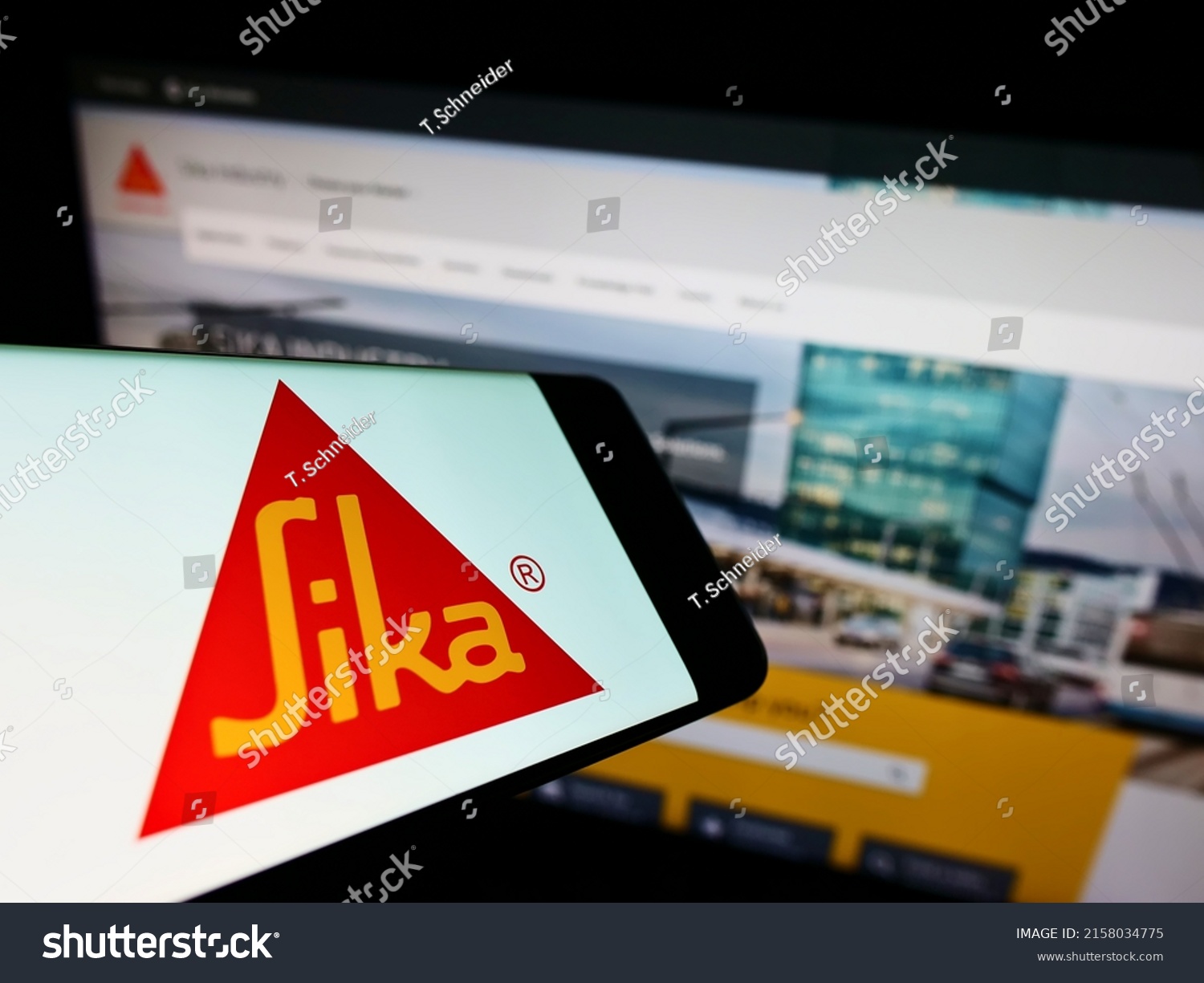 Stuttgart Germany 05152022 Mobile Phone Logo Stock Photo 2158034775 ...