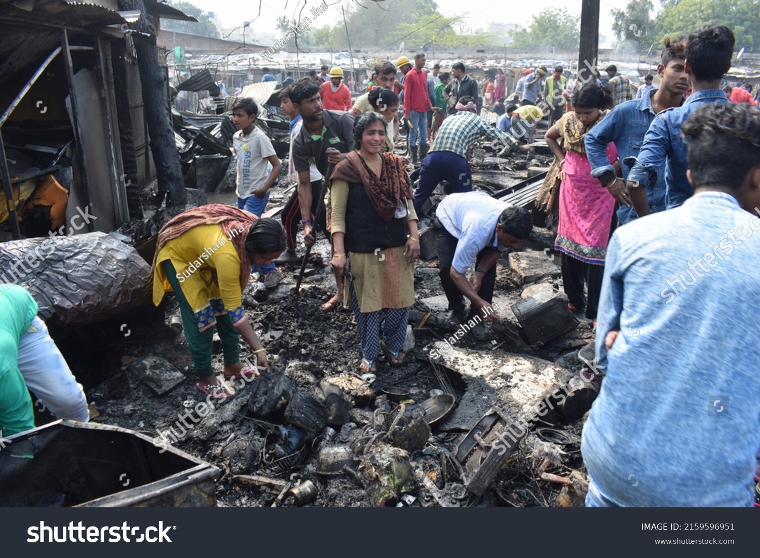 Fire Workers Extinguishing Fire Due Massive Stock Photo 2159596951 ...