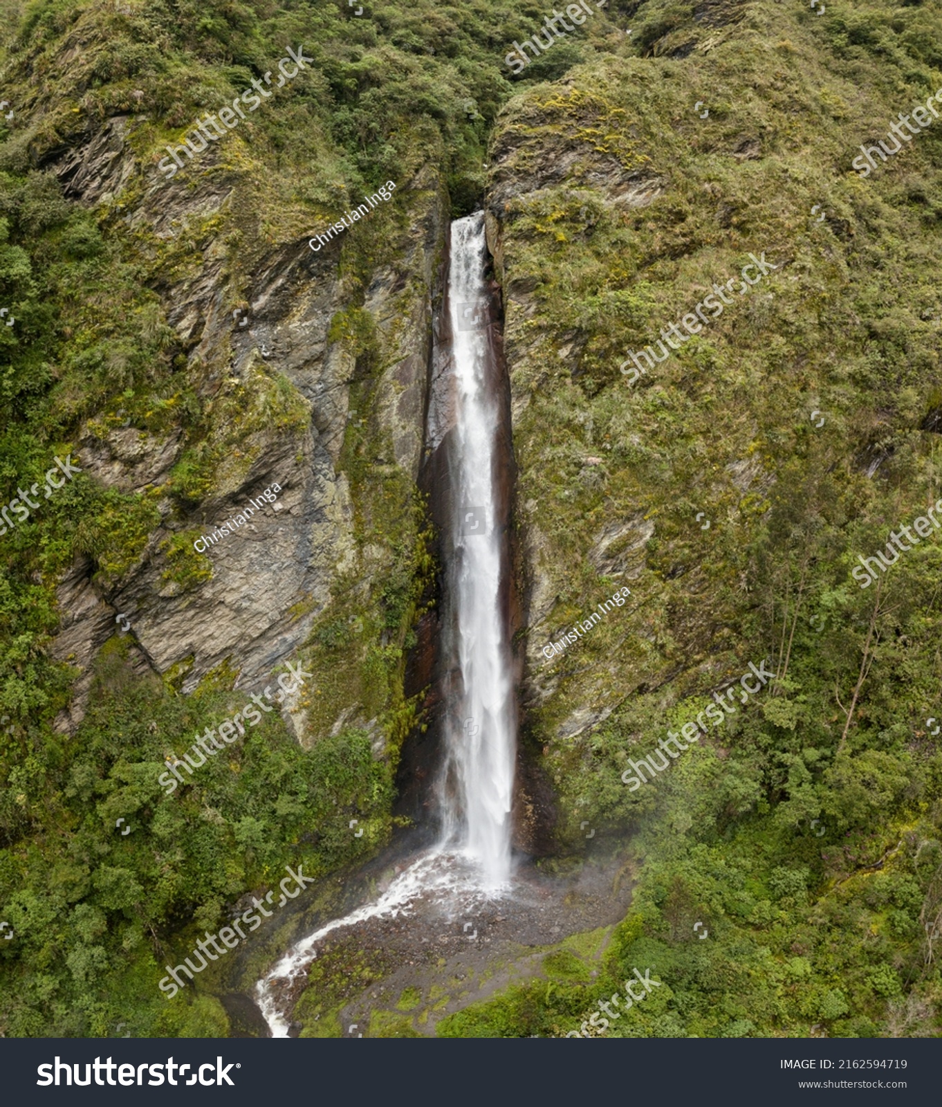 Aerial View Waterfall Peruvian Andes Fresh Stock Photo 2162594719 ...