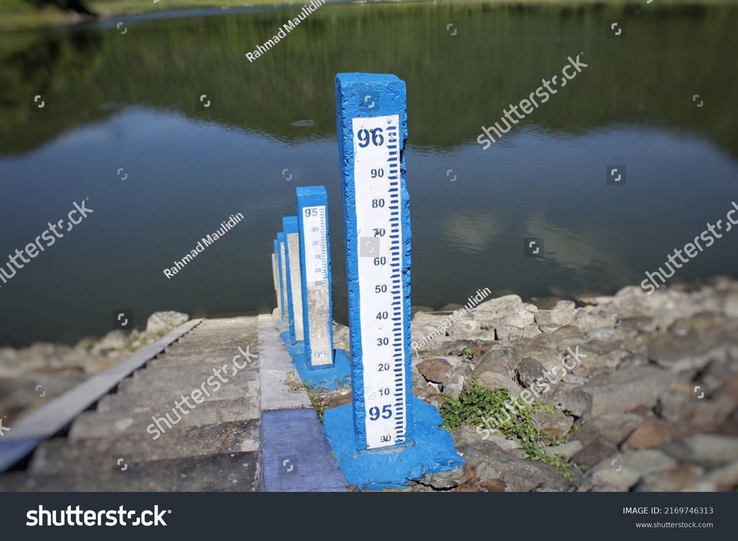 Pole Measuring Depth Water Discharge Dam Stock Photo 2169746313 ...