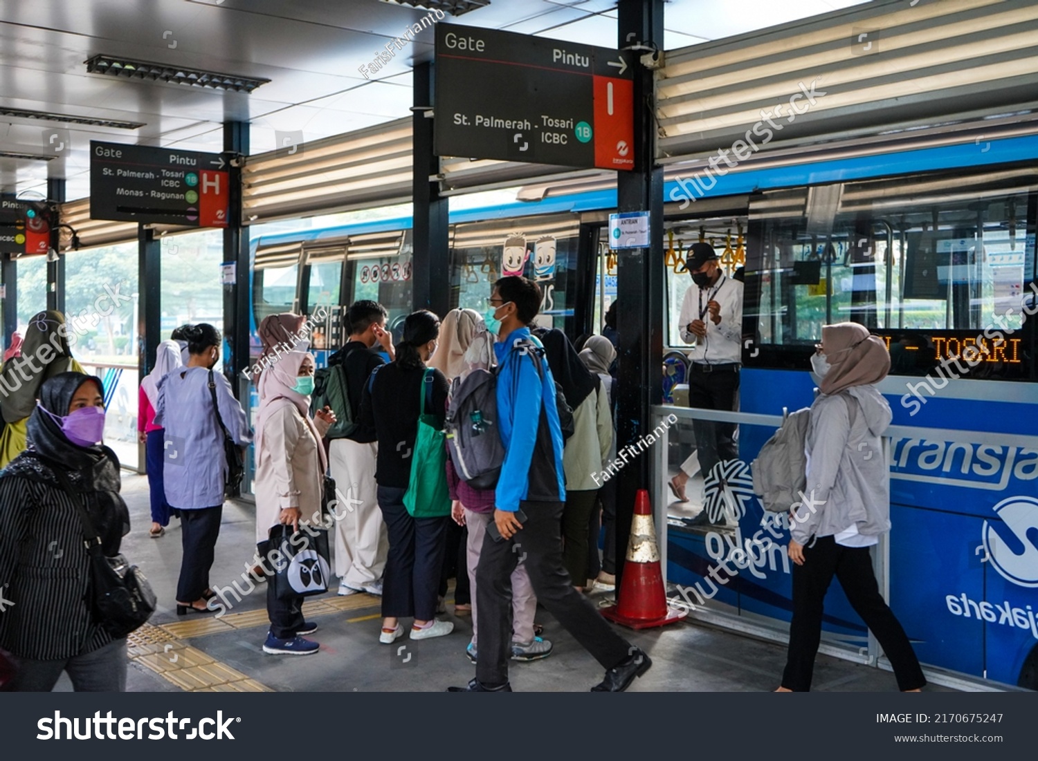 yakarta-indonesia-junio-de-2022-foto-de-stock-2170675247-shutterstock