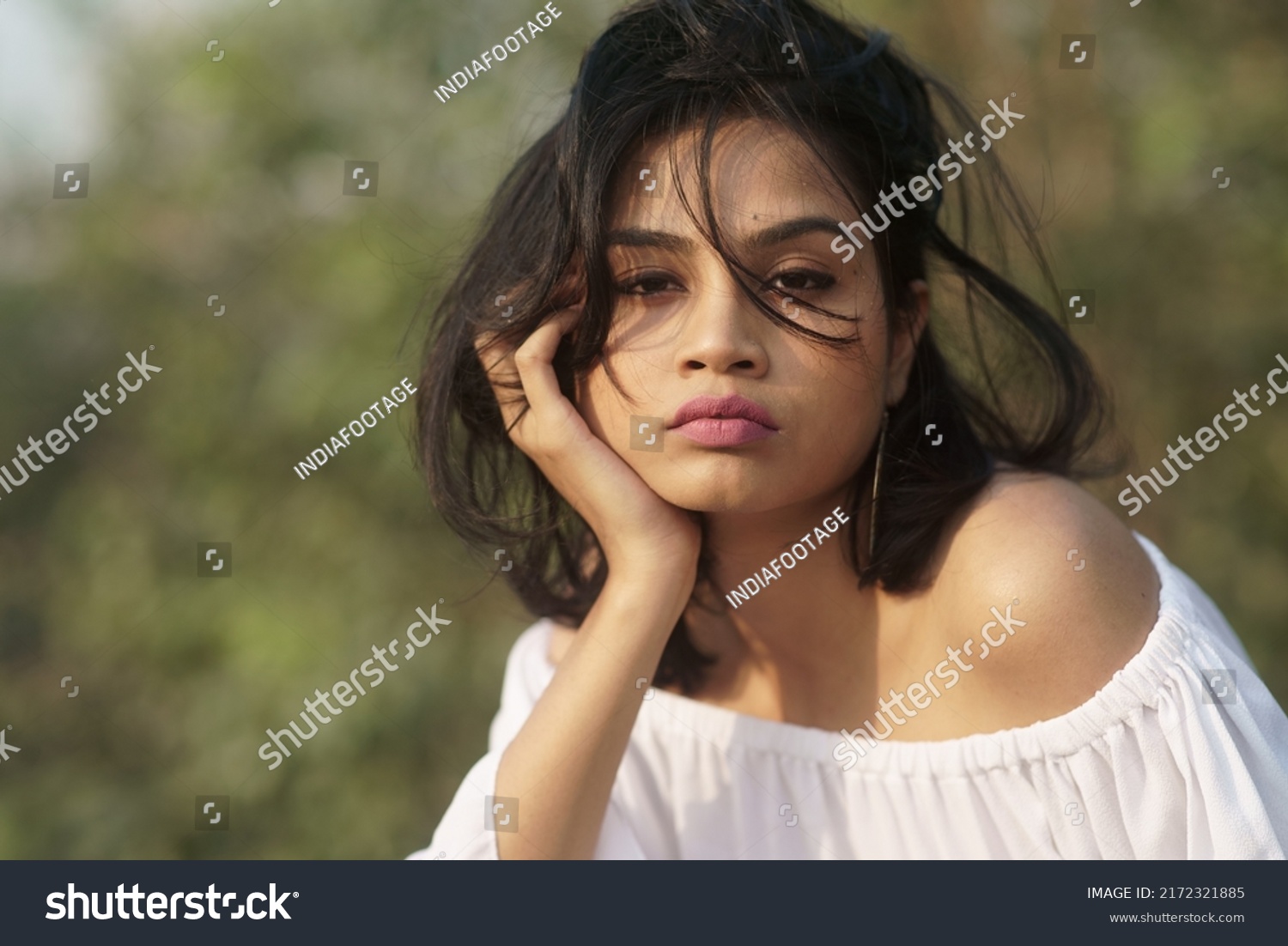 Beautiful Young Female Asian Indian Girl Stock Photo 2172321885 ...