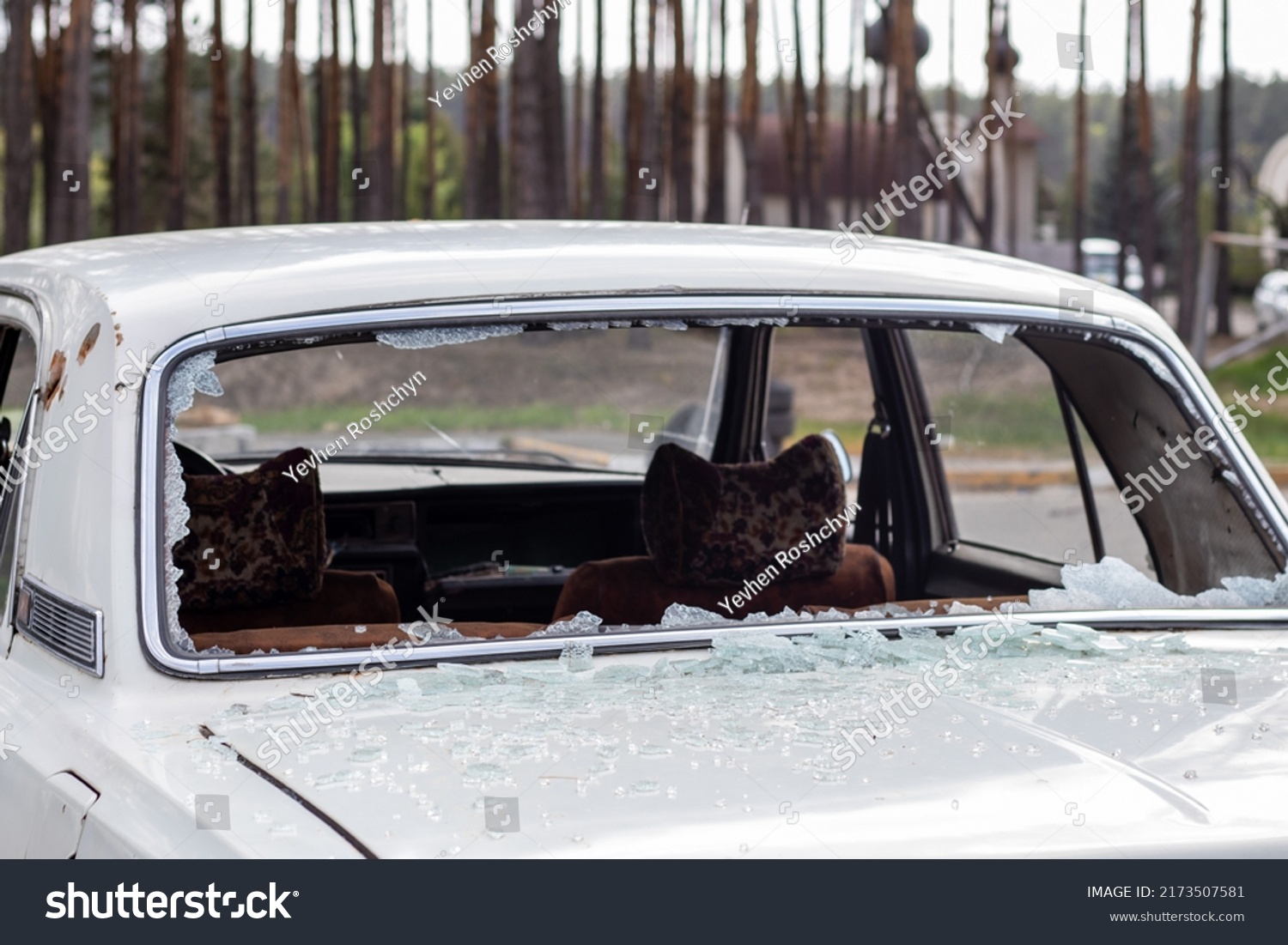 Car After Accident Broken Rear Window Stock Photo 2173507581 Shutterstock