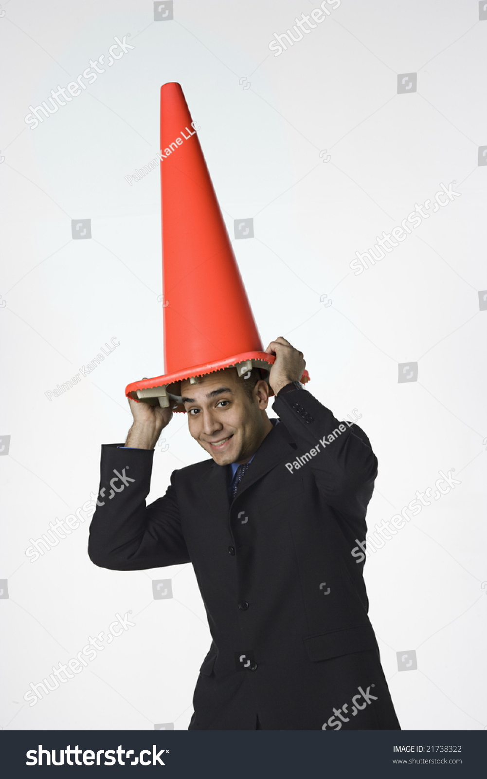 red dunce hat