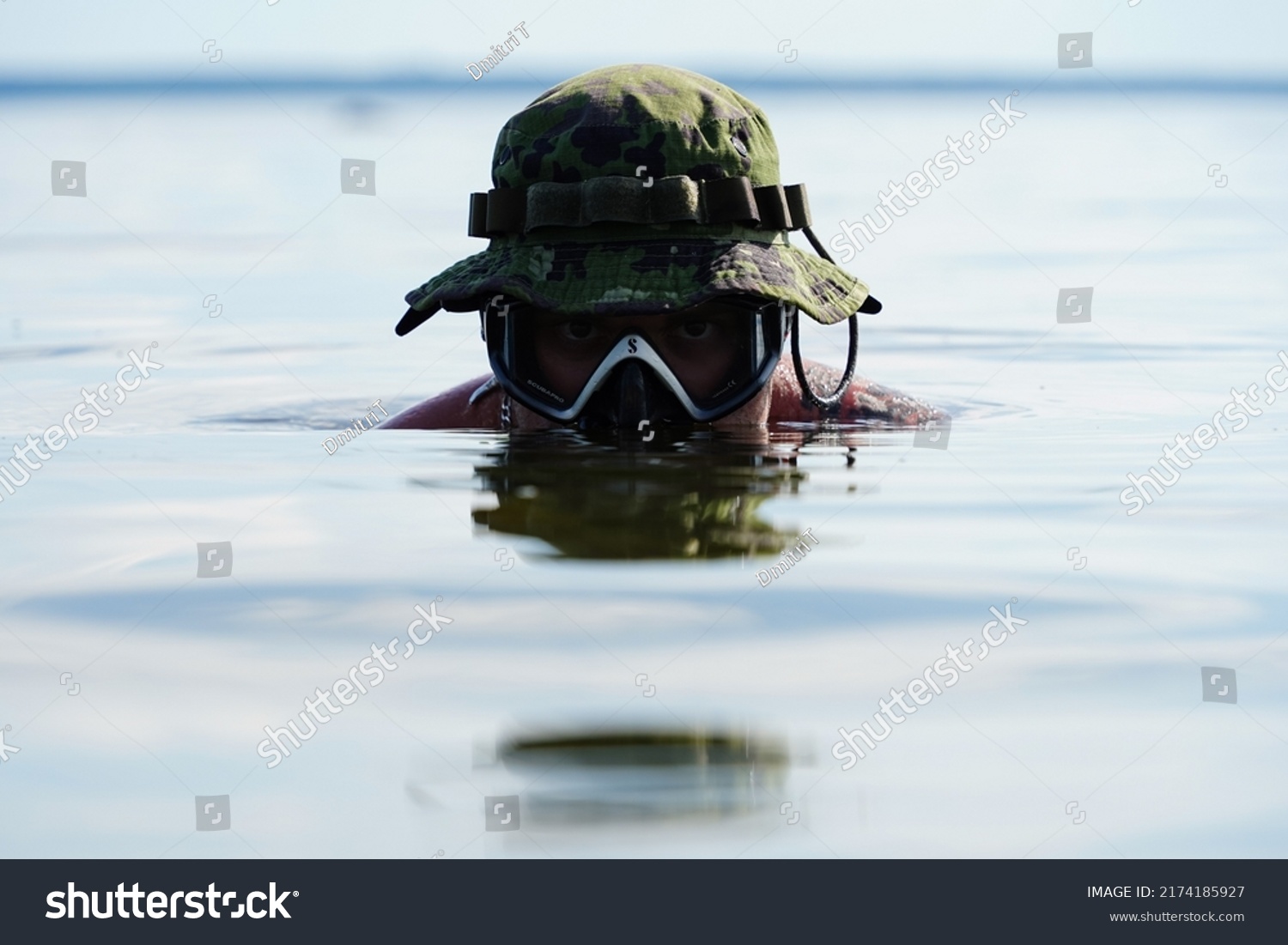 98 Beach Marine Elites Images, Stock Photos & Vectors | Shutterstock