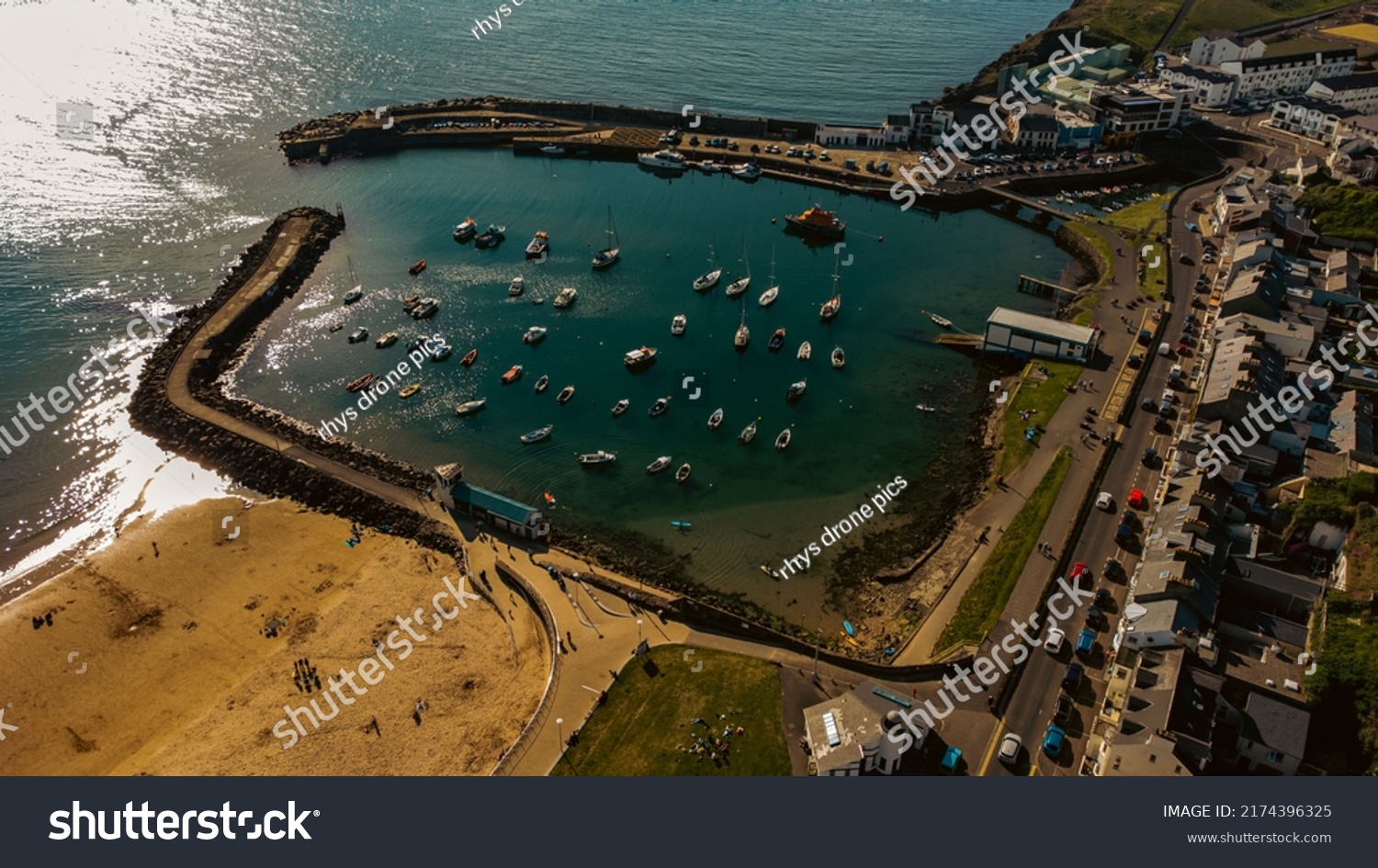 127 Portrush Boats Images, Stock Photos & Vectors | Shutterstock