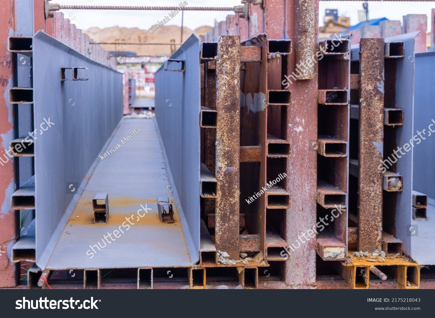 Steel Frame Formwork Concrete Precast System Stock Photo 2175218043 ...