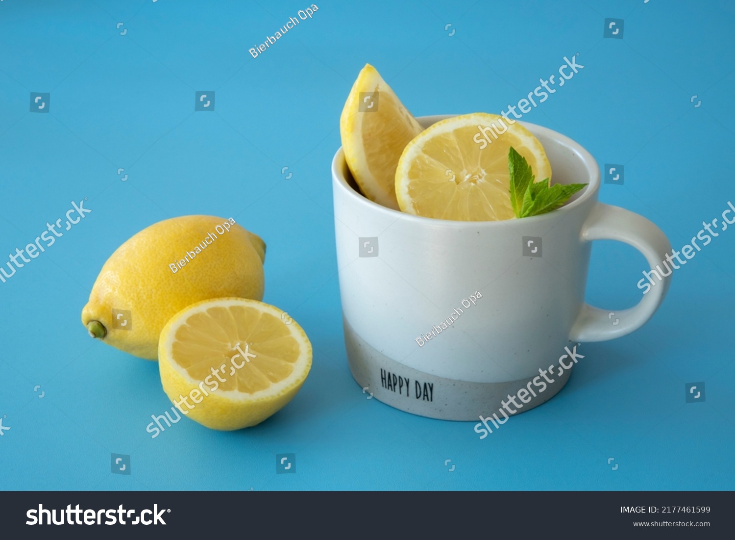 Fresh Lemons Slice Isolated On Blue库存照片2177461599 | Shutterstock