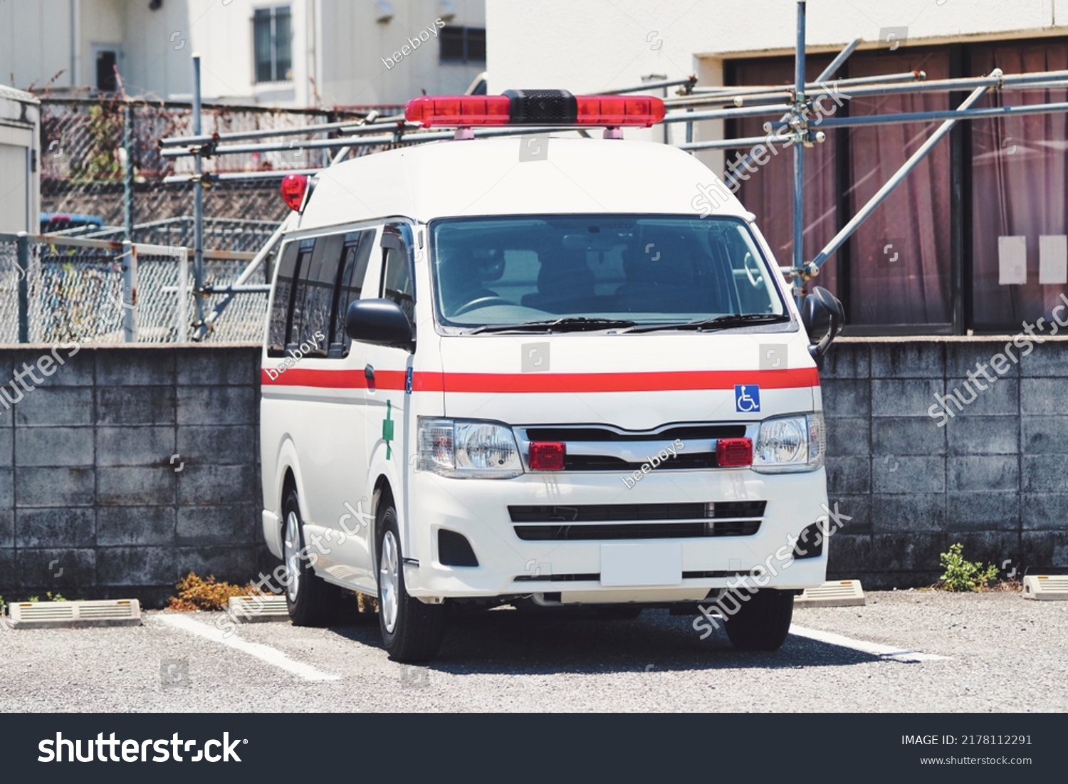 Japanese Ambulance Parking Area Stock Photo 2178112291 | Shutterstock