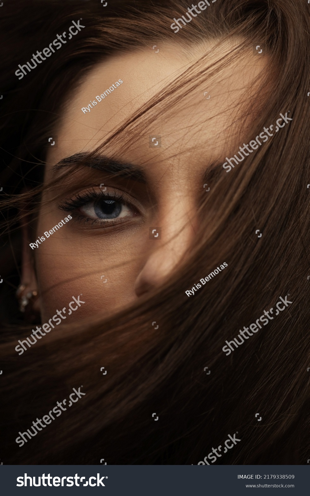 Beauty Fashion Concept Closeup Beautiful Woman Stock Photo 2179338509 ...