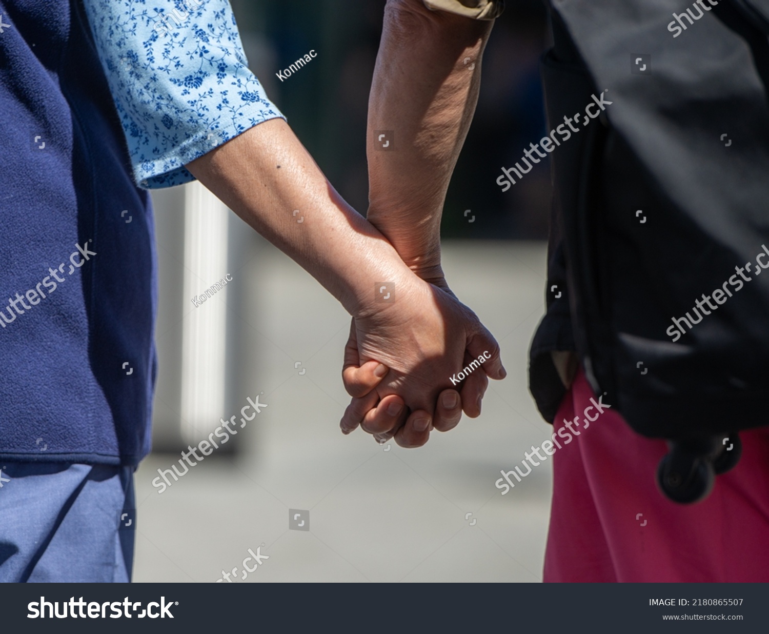 Couple Elderly People Holding Hands Stock Photo 2180865507 | Shutterstock