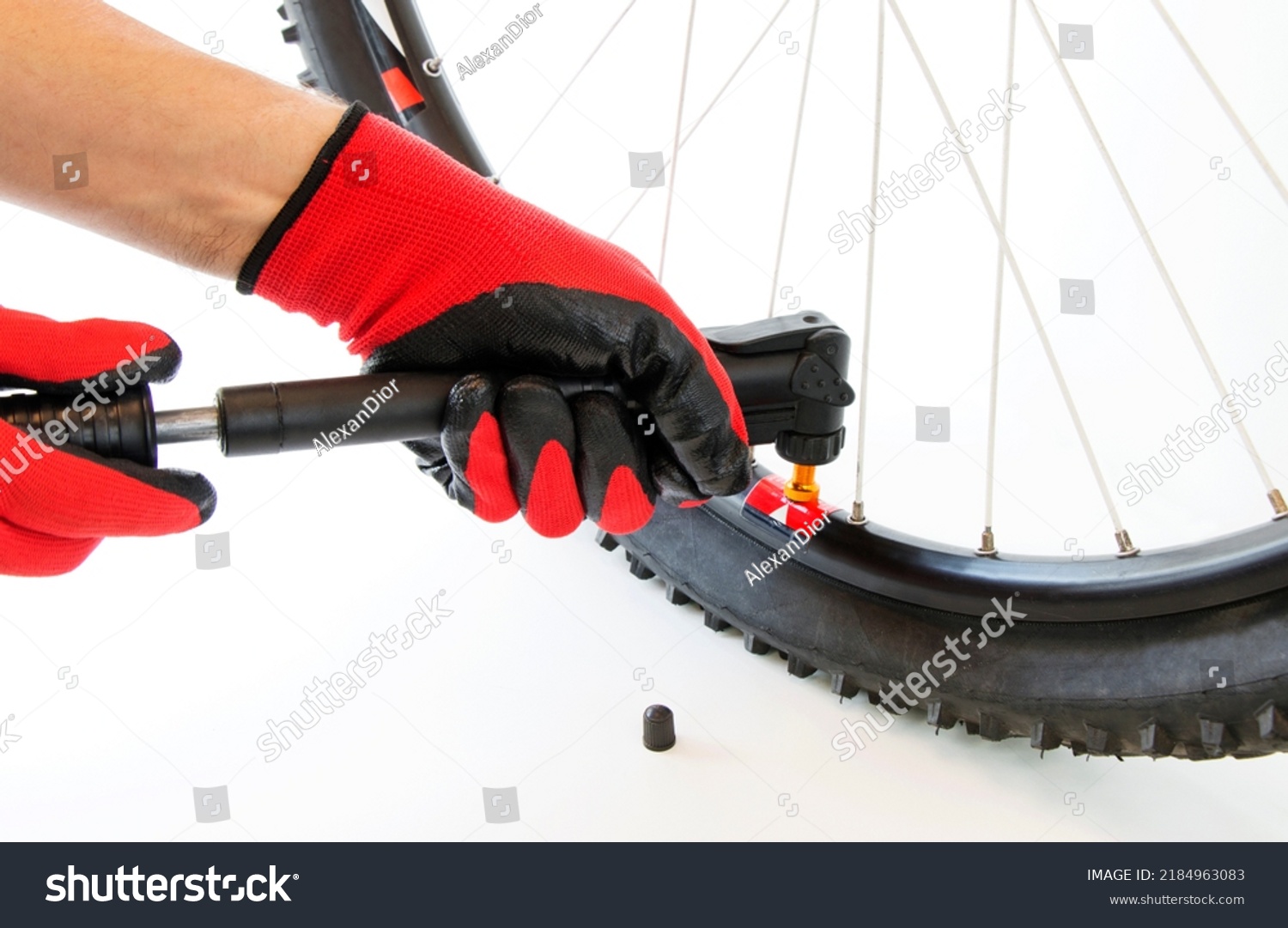 can i use a bicycle pump to inflate a car tire