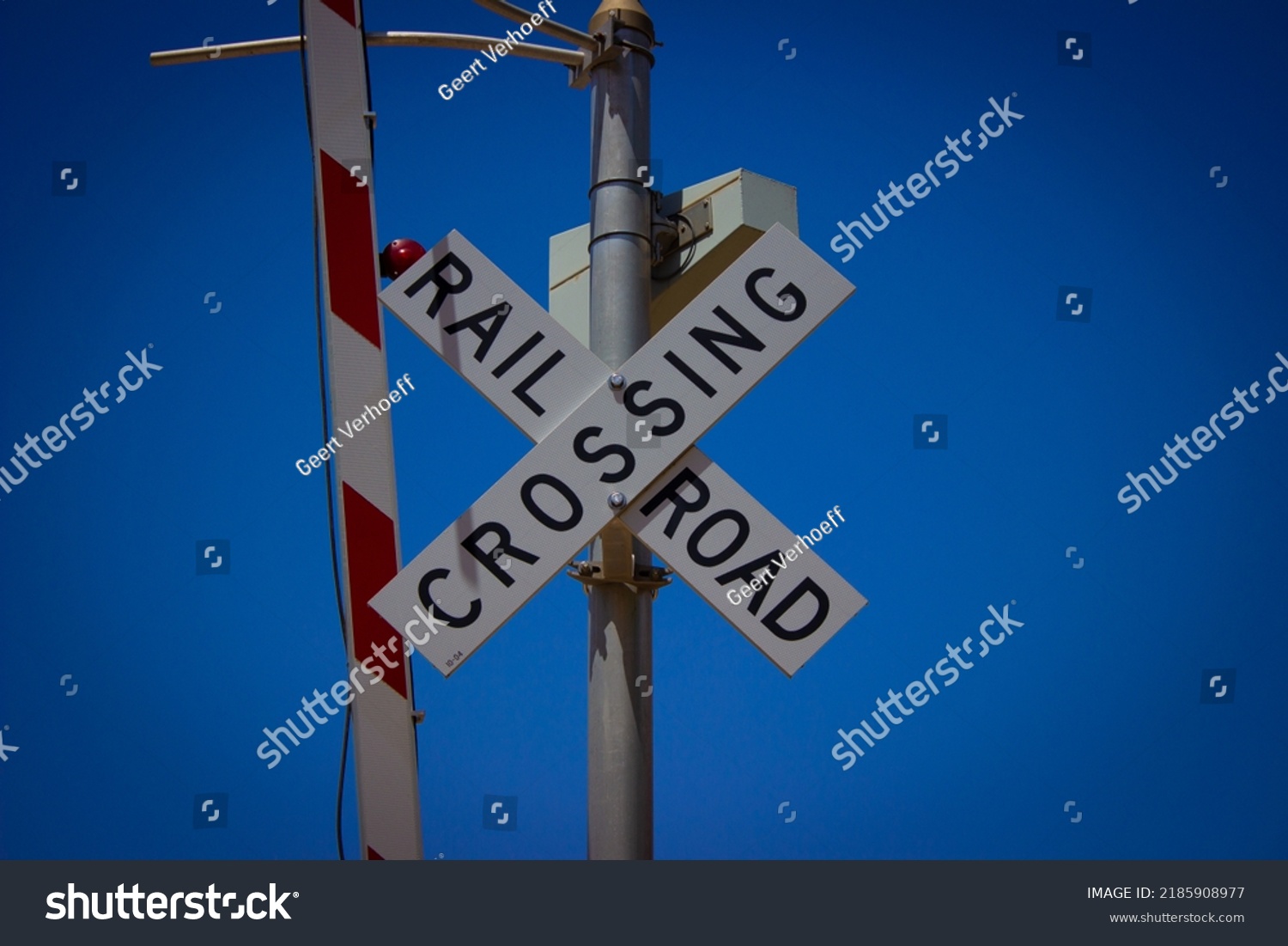 American Railroad Crossing Lights Stock Photo 2185908977 | Shutterstock