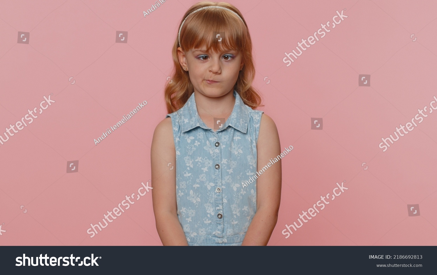 Funny Amusing Preteen Child Girl Kid库存照片2186692813 | Shutterstock